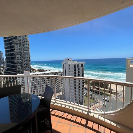 Stunning 2 Bedroom Ocean View Apartment Gold Coast Exterior foto